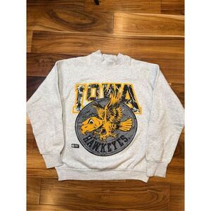 Size M - Vintage 1990s Grail University Of lowa Crest Logo Crewneck Gray‎